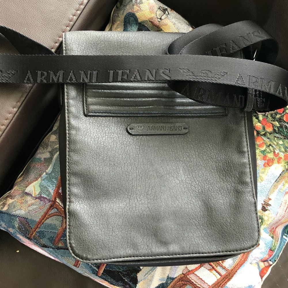 Armani Jeans Men's Black cross-bag with Logo Strap